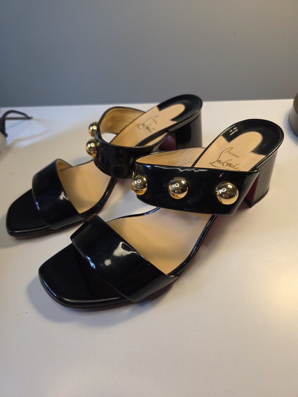 Christian Louboutin Simple Bille Black Heels Size 39